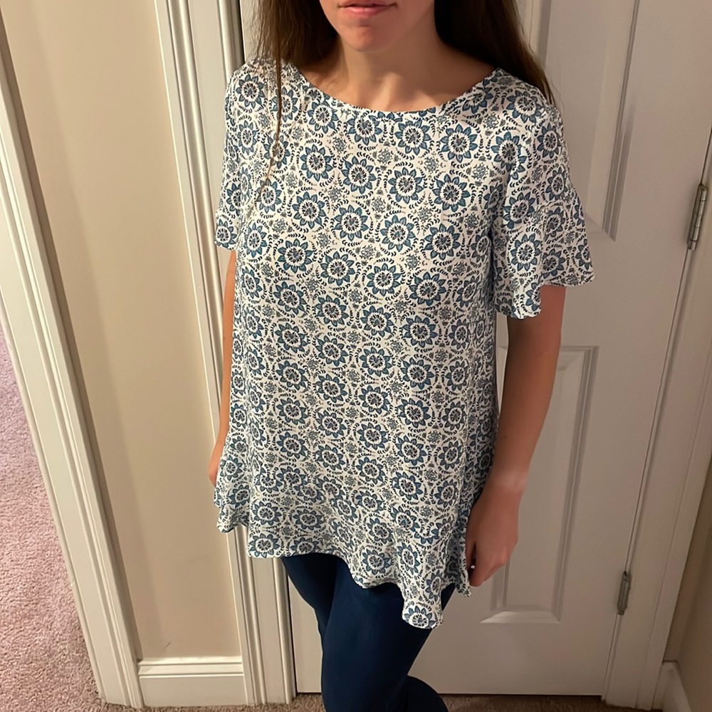 Loft NWOT XS top